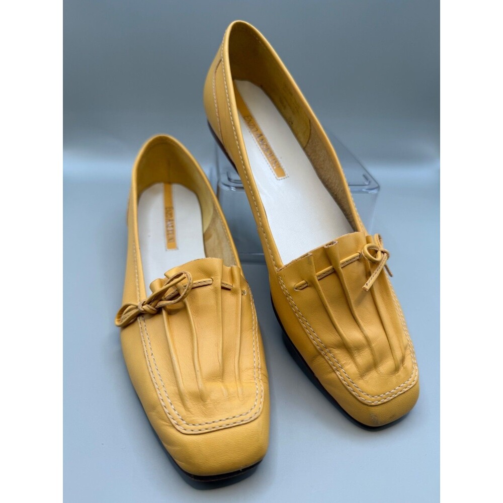 Enzo Angiolini Womens LauraLee Yellow Leather Slip On Pleated Flats Sz 7.5 N
